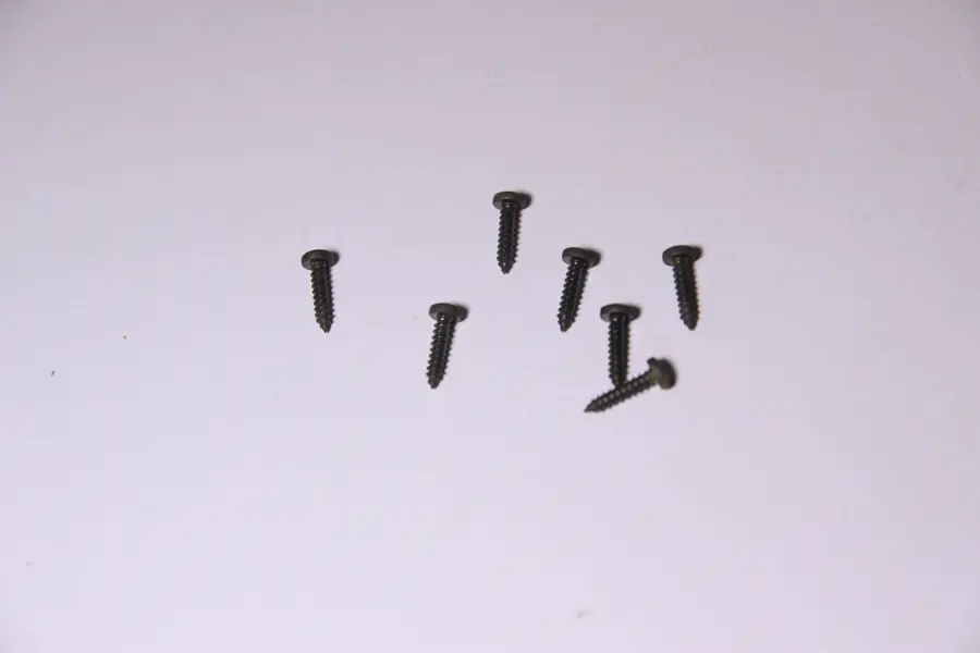 screws as good as new