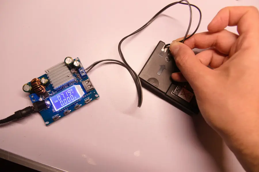 Canon Powershot 600 battery (2)