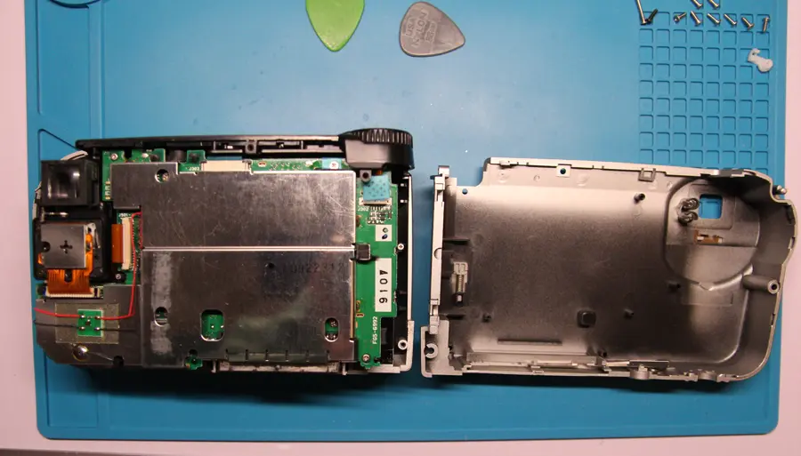 Canon Powershot 600 internal