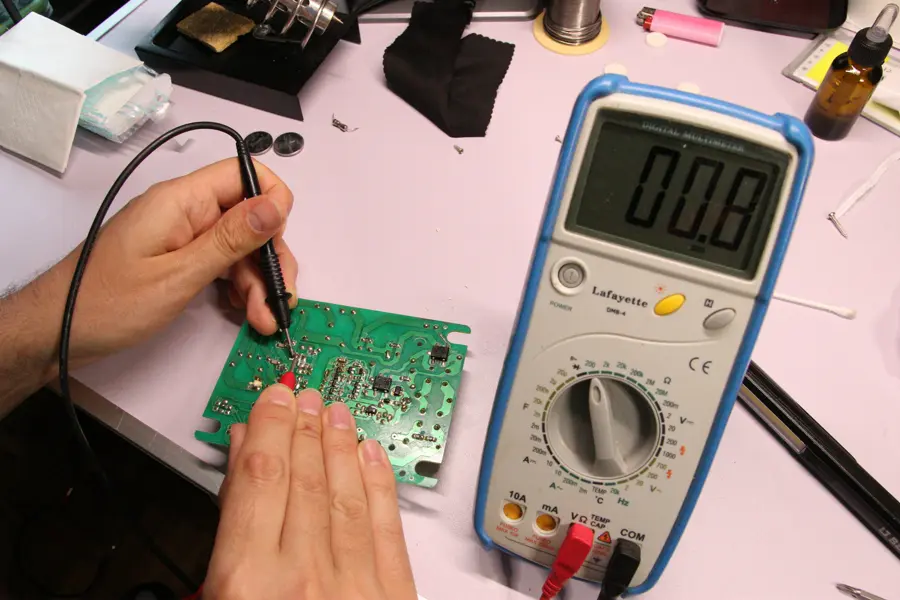 Skymen ZX-810 - shorted 4N65 transistor
