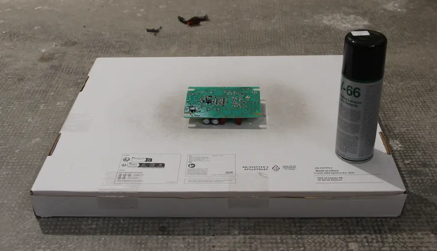 Skymen ZX-810 PCB - new insulating varnish (1)